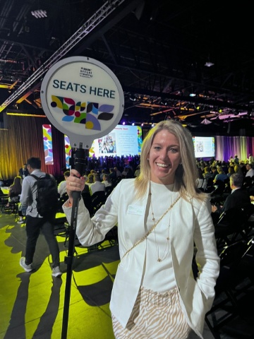 Picture of Show Floor Tours